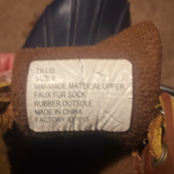 Steve Madden - Picture 3 of 3